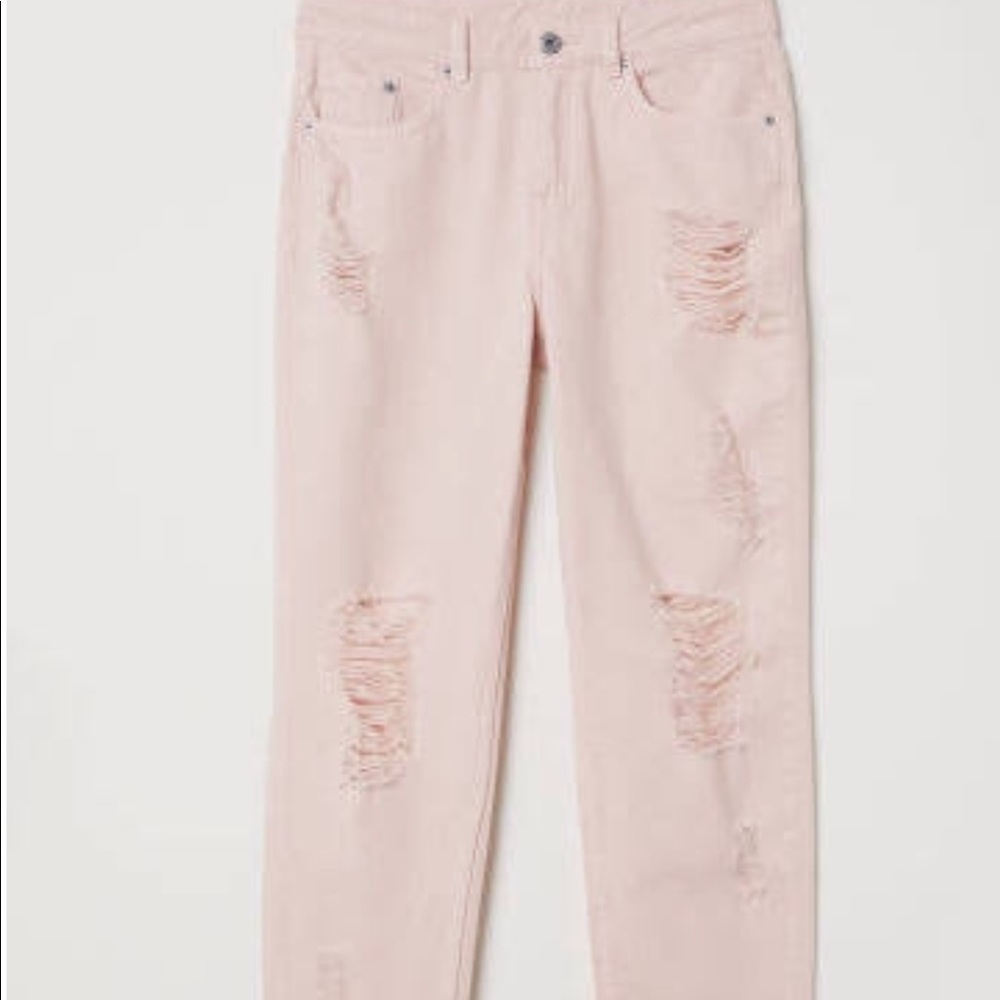 H&M’denim boyfriend jeans . Pale pink